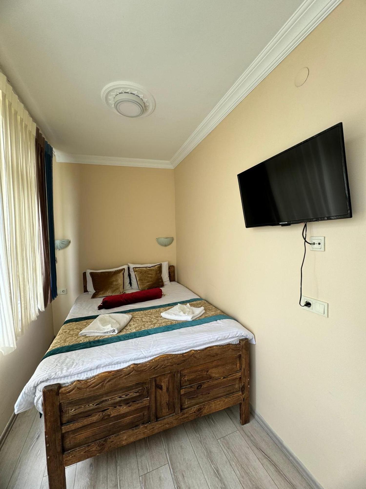 Happy Suite Boutique Hotel อิสตันบูล ภายนอก รูปภาพ